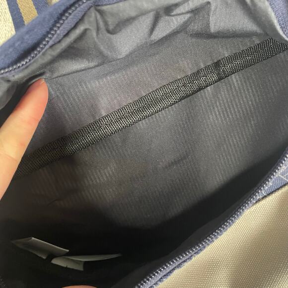 HERSCHEL SUPPLY CO Seventeen Belt Bag In City Map Peacoat Timberwolf Blue Tan - Picture 3 of 5